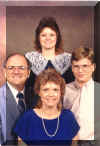 family.jpg (37892 bytes)